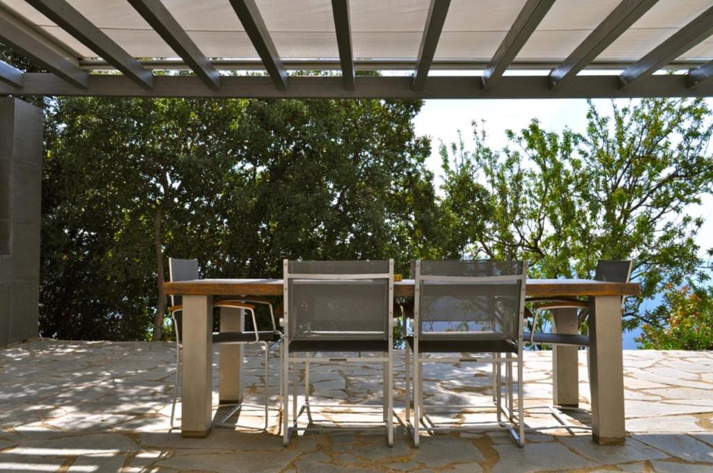 Elafivolia Arachova Suites ภายนอก รูปภาพ